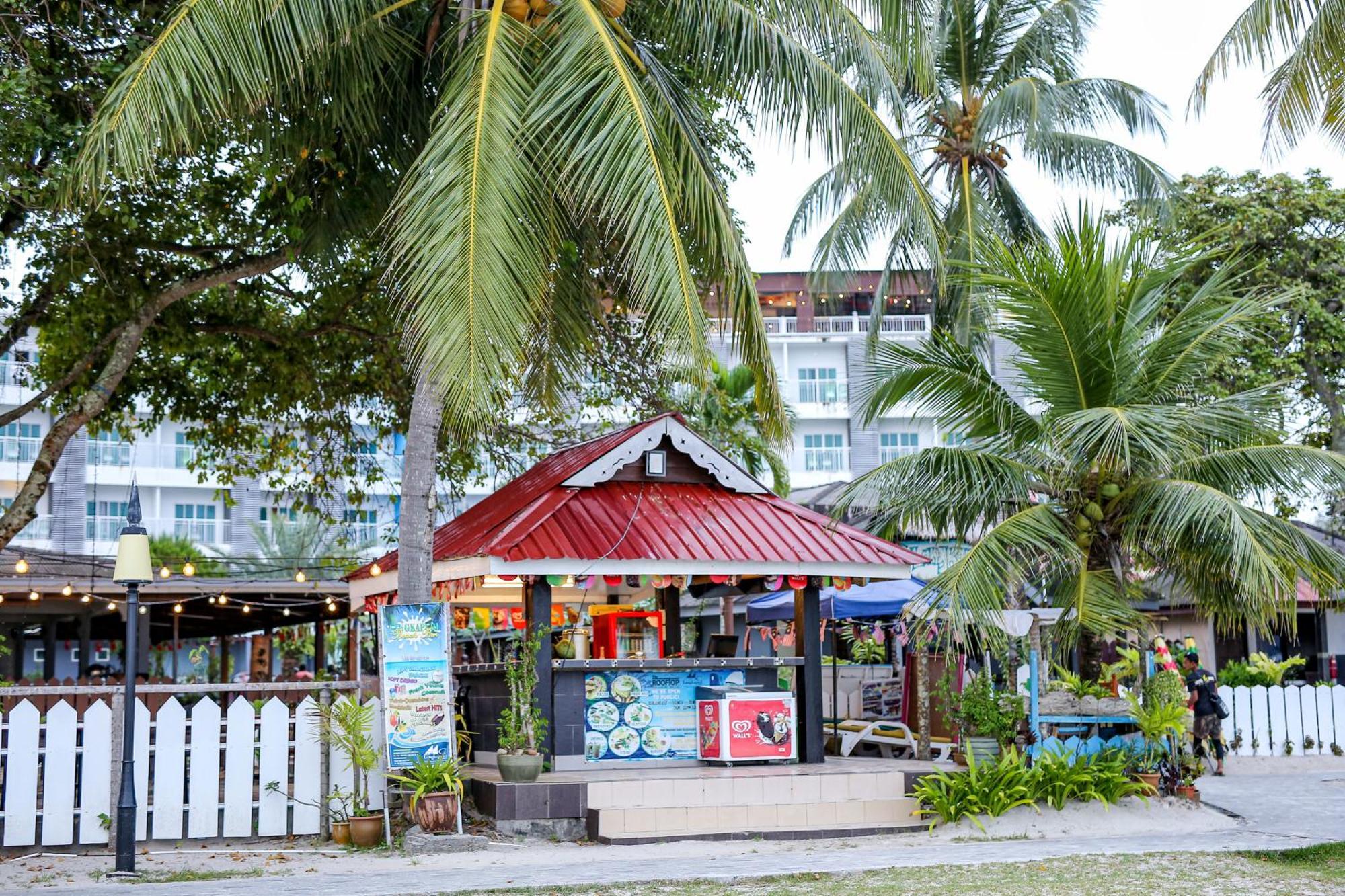 Langkapuri Resort Langkawi Пантай-Ченанг Екстер'єр фото